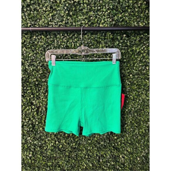 Carbon38 High Rise Kelly Green Ribbed Biker Shorts Sz Large NWT - Picture 1 of 4